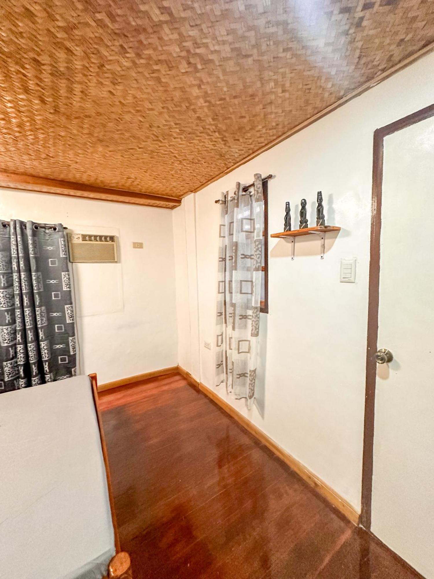 Hangout'S Hostel אל נידו מראה חיצוני תמונה